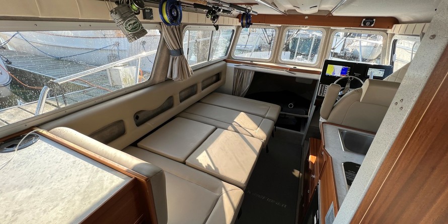 KingFisher 3025 Offshore