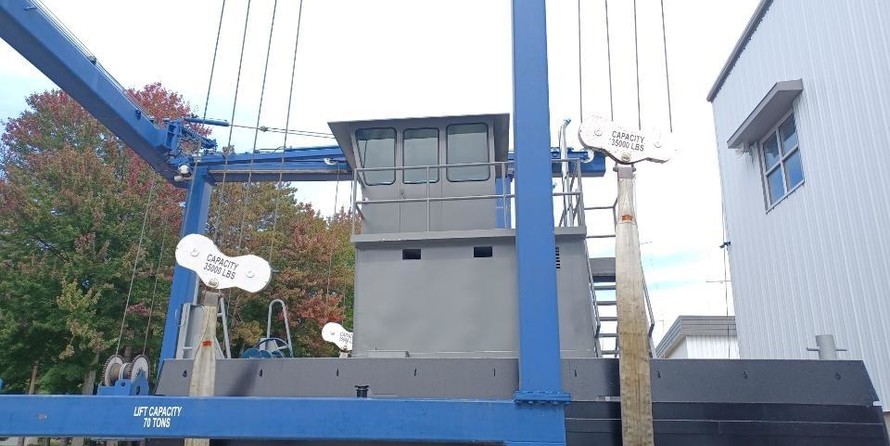 Scruton Marine 25 x 14 x 4 truckable tug