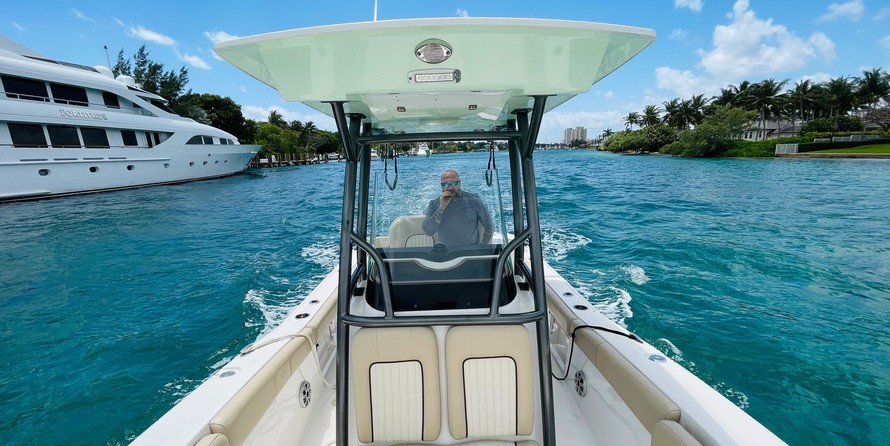 248 Sea Fox Commander