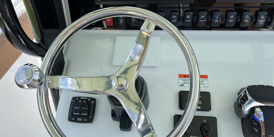 Sea Hunt 27 Gamefish