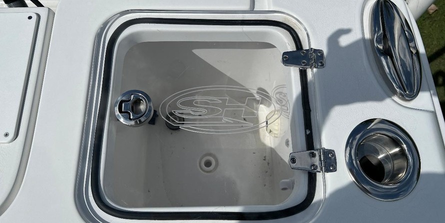 Sea Hunt 27 Gamefish