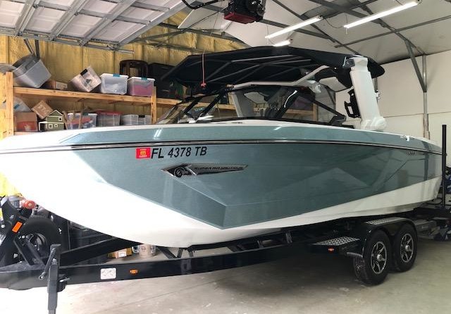 Super Air Nautique G23
