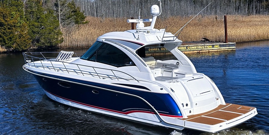 Formula 45 Yacht