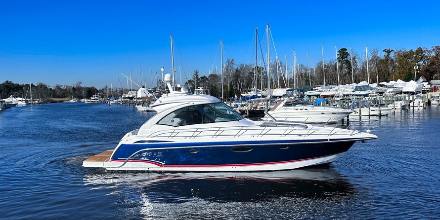 Formula 45 Yacht