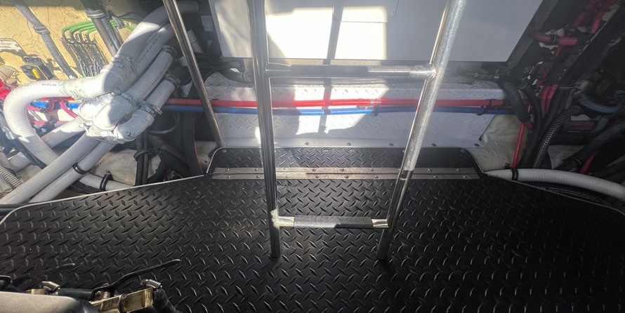 Formula 45 Yacht