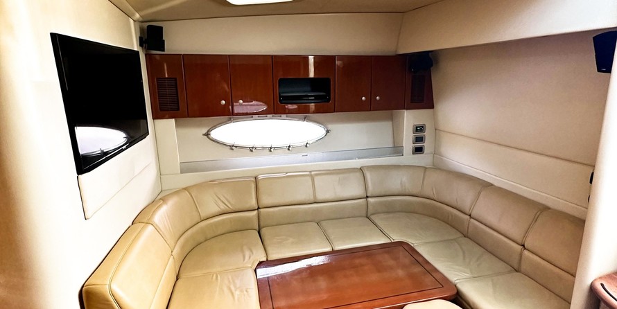 Formula 45 Yacht
