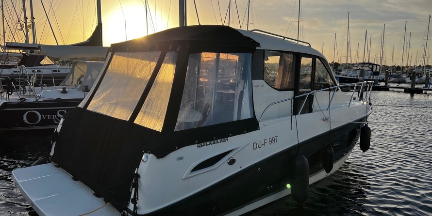 Quicksilver Activ 855 Weekend