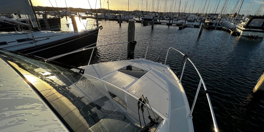 Quicksilver Activ 855 Weekend