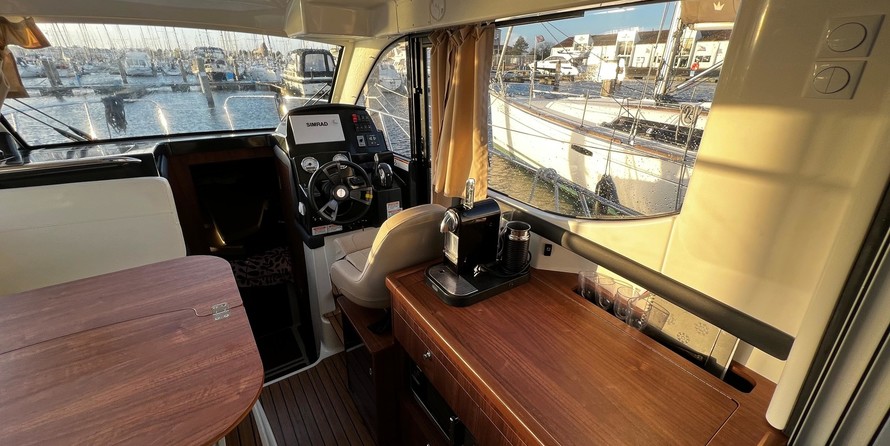 Quicksilver Activ 855 Weekend