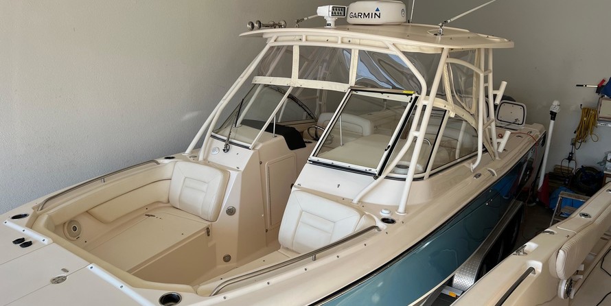 Grady-White Freedom 285