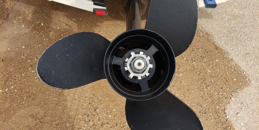 Sea ray 260 bow rider select