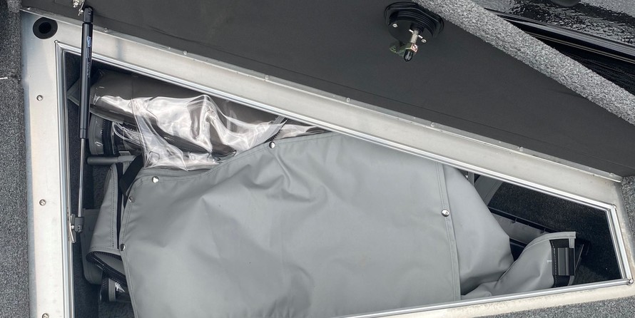 Lund Boats 2175 Pro-V Sport