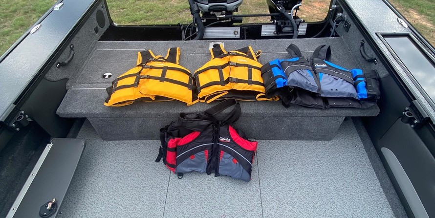 Lund Boats 2175 Pro-V Sport