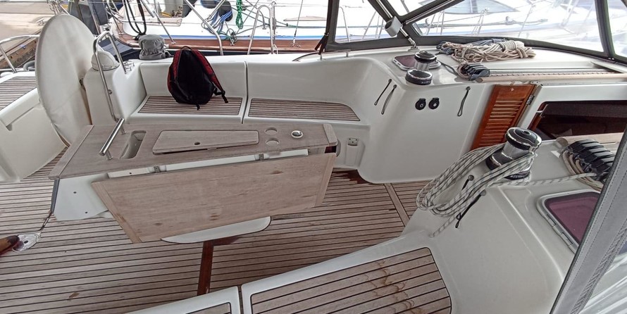 Beneteau Oceanis 54