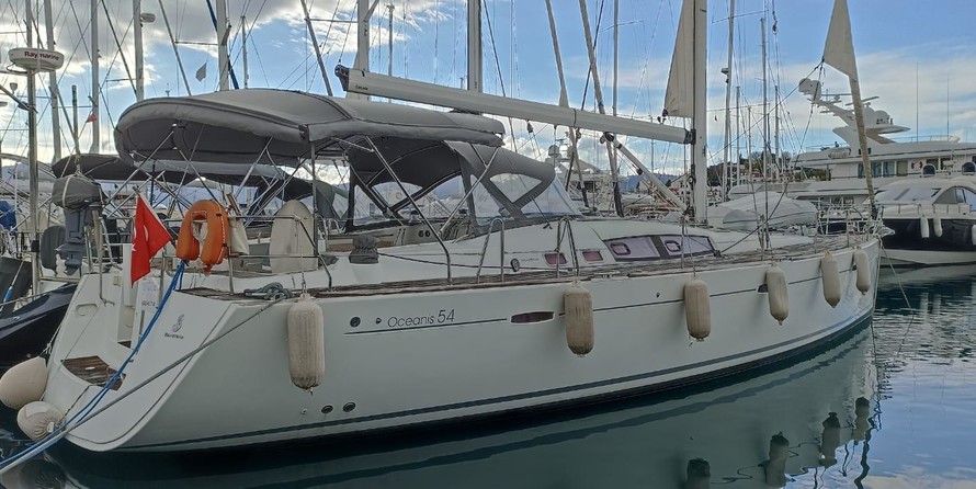 Beneteau Oceanis 54
