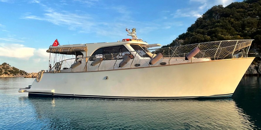 Bluewater yachts 42 coastal cruiser