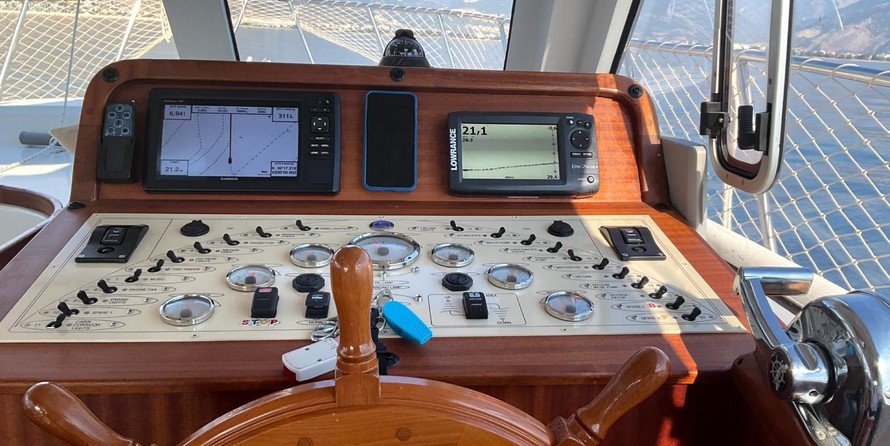 Bluewater yachts 42 coastal cruiser