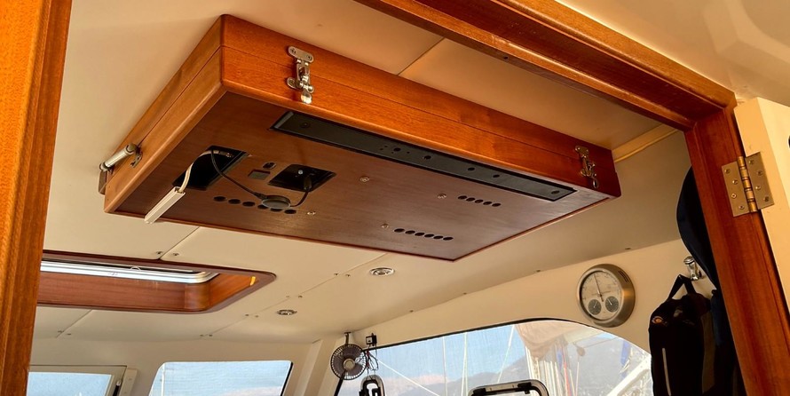 Bluewater yachts 42 coastal cruiser