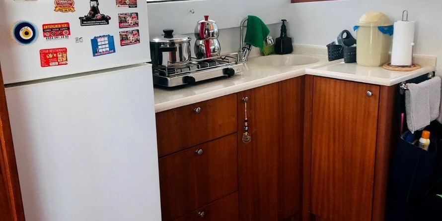 Bluewater yachts 42 coastal cruiser