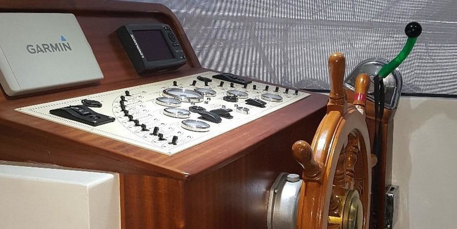Bluewater yachts 42 coastal cruiser