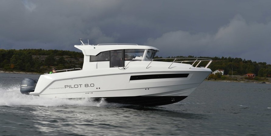 Finnmaster Pilot 8