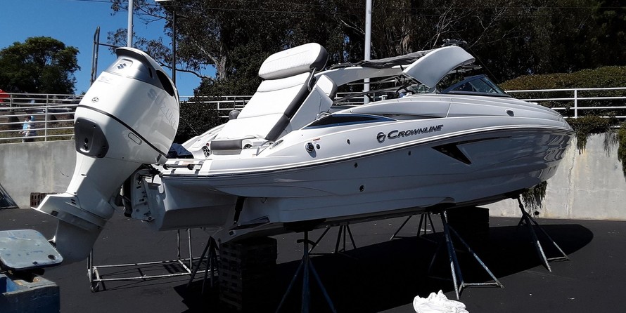 Crownline 280 CR