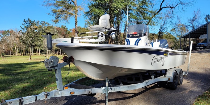 Champion 21 bay champ