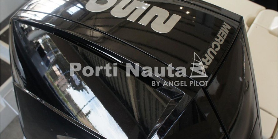 Quicksilver Activ 755 Weekend