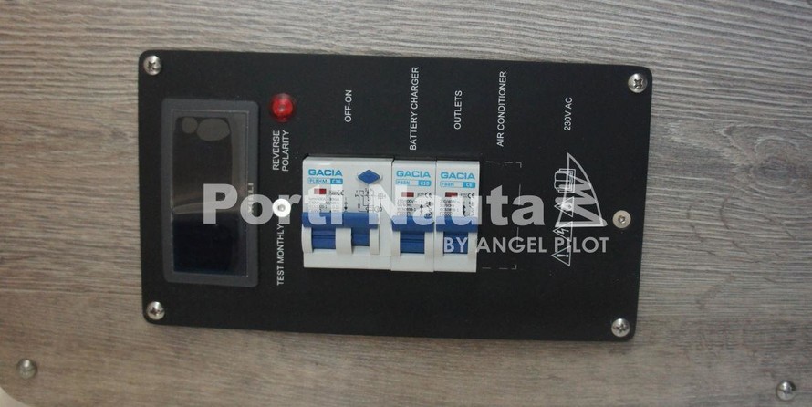 Quicksilver Activ 755 Weekend