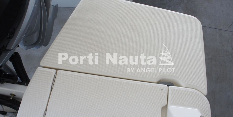 Quicksilver Activ 755 Weekend