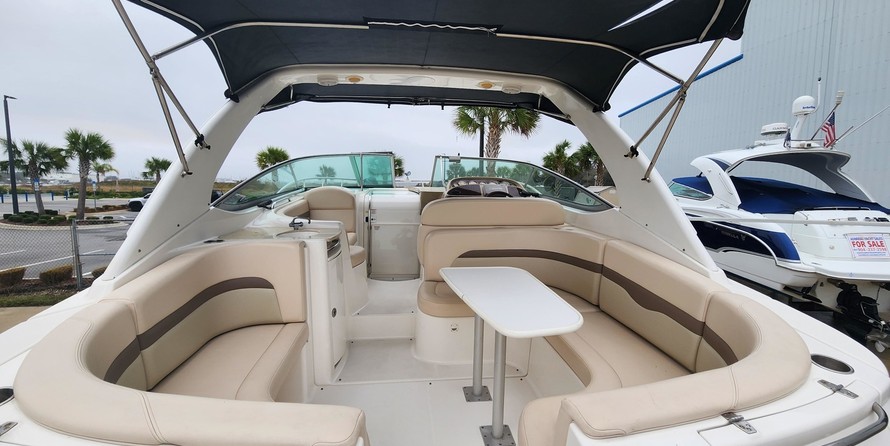 Chaparral 330 Signature