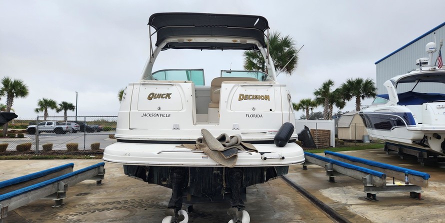 Chaparral 330 Signature