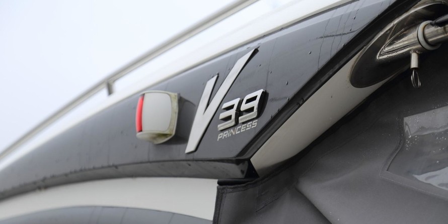 Princess V39