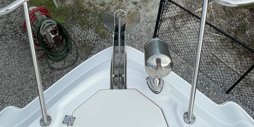 Chaparral 310 Signature