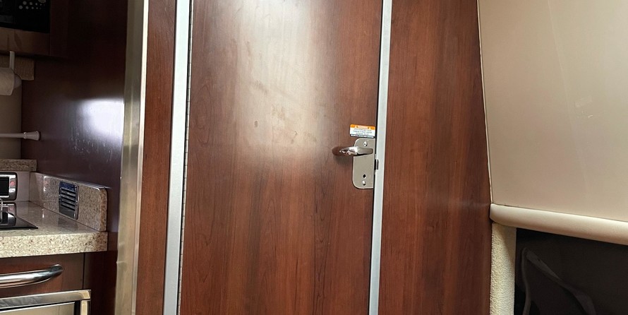 Chaparral 310 Signature