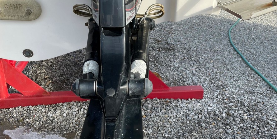 Chaparral 310 Signature