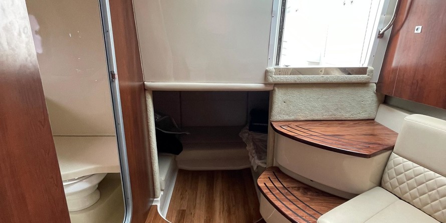 Chaparral 310 Signature