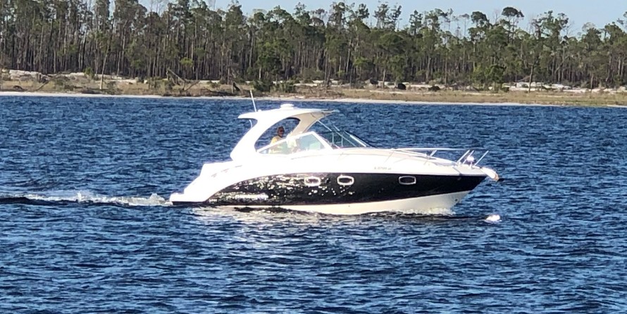 Chaparral 310 Signature