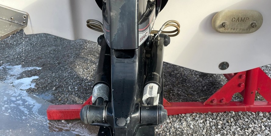 Chaparral 310 Signature