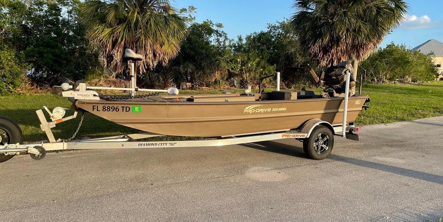 Mako Pro Skiff 19 Top Drive