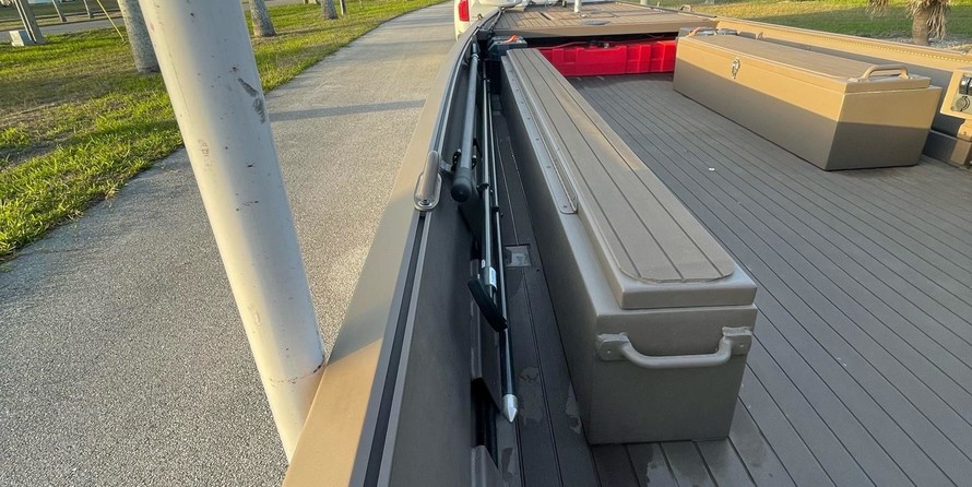 Mako Pro Skiff 19 Top Drive