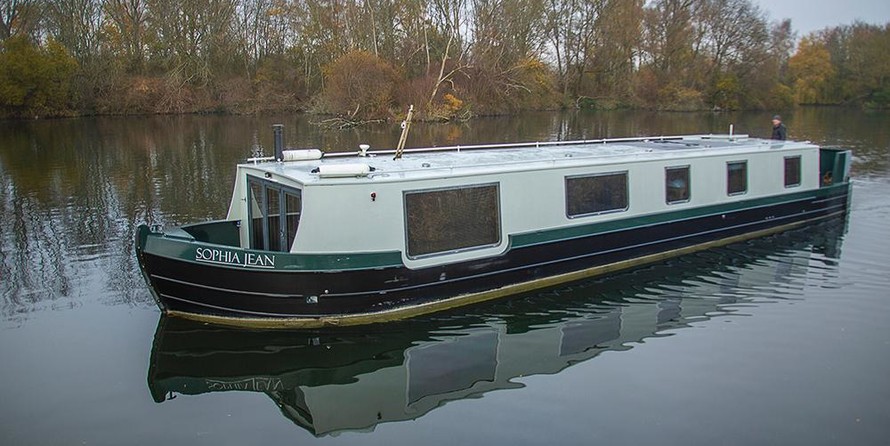 Wide beam narrowboat 65 x 12 hanbury monarch