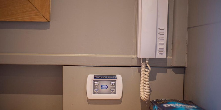 Wide beam narrowboat 65 x 12 hanbury monarch