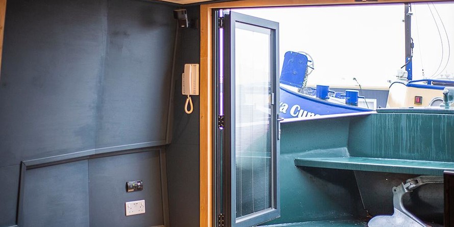 Wide beam narrowboat 65 x 12 hanbury monarch