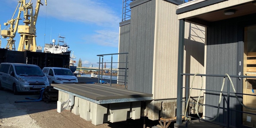 Custom Shogun Hausboot 1000 mobil