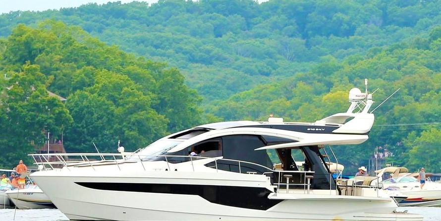 Galeon 510 Sky