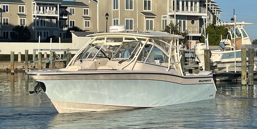 Grady-White Freedom 335