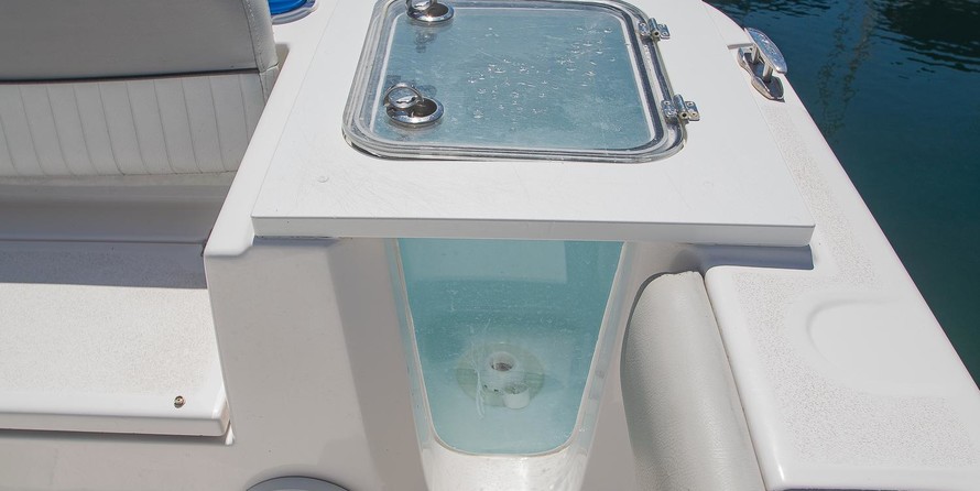 248 Sea Fox Commander