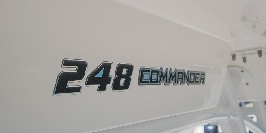 248 Sea Fox Commander