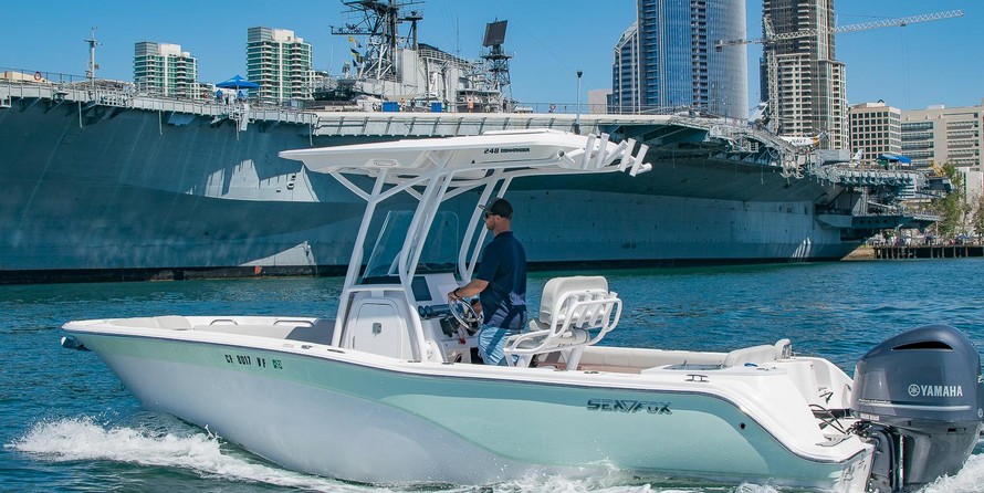 248 Sea Fox Commander